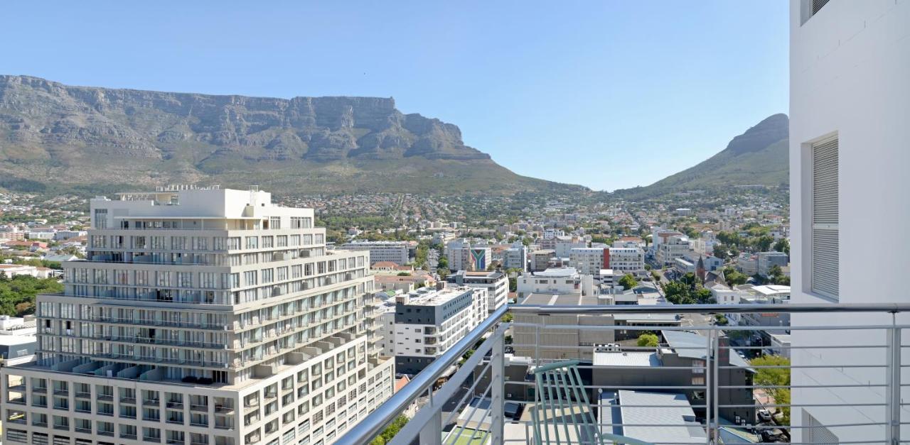 Naomi - Designer Penthouse In The Heart Of *