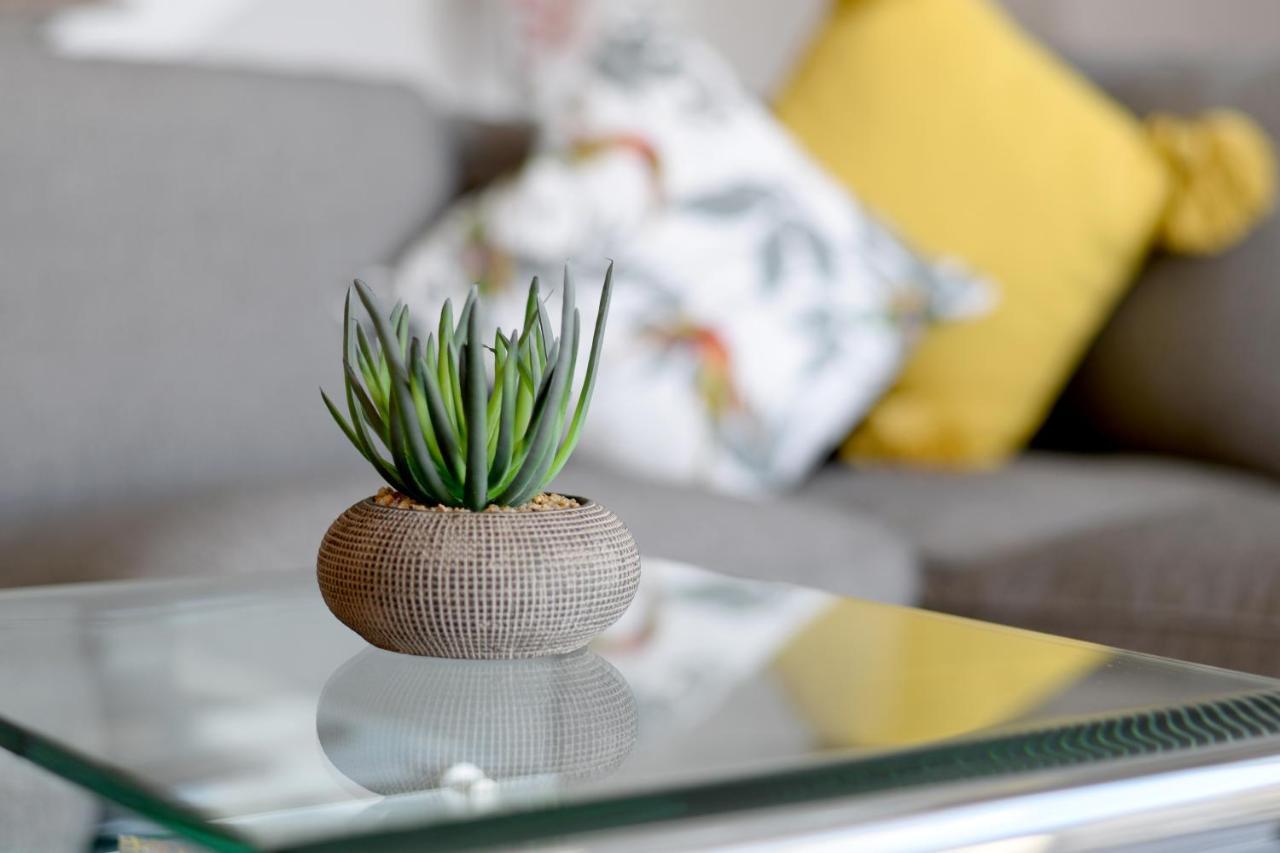 Naomi - Designer Penthouse In The Heart Of *
